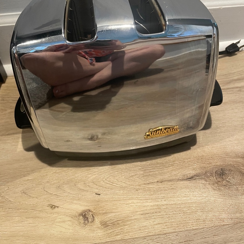 Gorgeous Mid Century Modern Chrome Vintage Sunbeam t35 Radiant Control toaster
